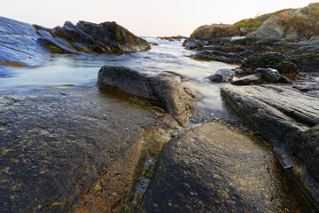 Fototapeta premium Rocky shore.