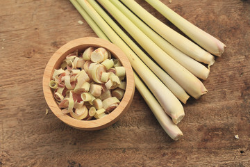 fresh sliced lemon grass