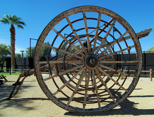 Desert Wagon / Old wagon located in Death Valley National Park in California