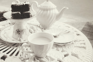 Carrot cake with hot tea