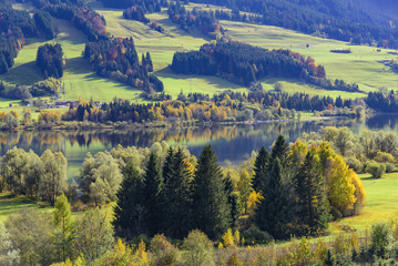 Herbst am Gr&uuml;ntensee im Allg&auml;u