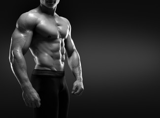 Fototapeta na wymiar Handsome muscular bodybuilder