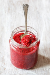 Himbeer-Marmelade mit Chia-Samen