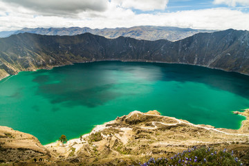 Naklejka na ściany i meble Crater lake Laguna Quilotoa, Ecuador