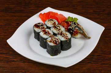 Eel sushi