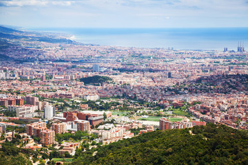 Fototapeta na wymiar Outskirt districts in Barcelona from mount
