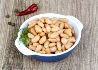 Canned white beans