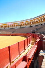 PLAZA DE TOROS DE LA REAL MAESTRANZA DE SEVILLA