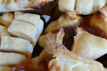 cookies with apricot jam cooked in the oven
