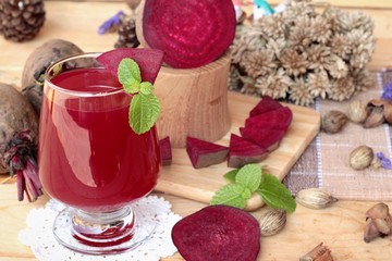 Fresh juicy beetroot and juice.