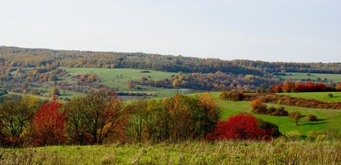 bunte Herbstlandschaft im Bliesgau