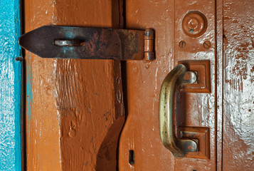 door handle and latch