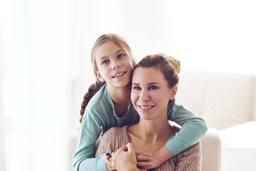 Obraz premium Mom with pre teen daughter
