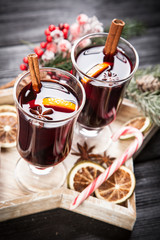 Mulled wine with cinnamon and orange