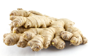  ginger tuber / Ginger tuber on a white background