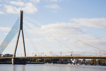 Obraz premium road bridge over the river
