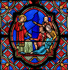 Obraz na płótnie Canvas Charity - Stained Glass in Tours Cathedral