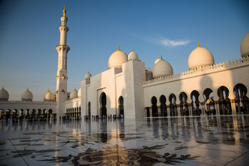 ABU DHABI, UAE - Sheikh Zayed Grand Mosque in Abu Dhabi, United Arab Emirates. Grand Mosque in Abu Dhabi is the largest mosque in United Arab Emirates .