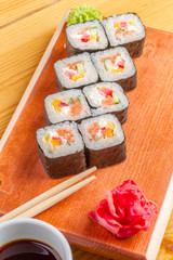 Maki roll, sushi