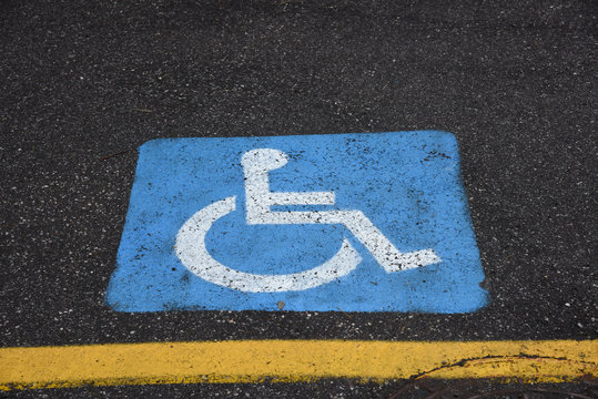parcheggio per disabili disabile 