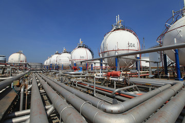 Petrochemical gas storage tank in an oil refinery