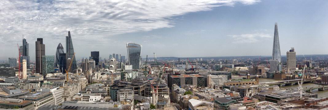 London panorama © VanderWolf Images