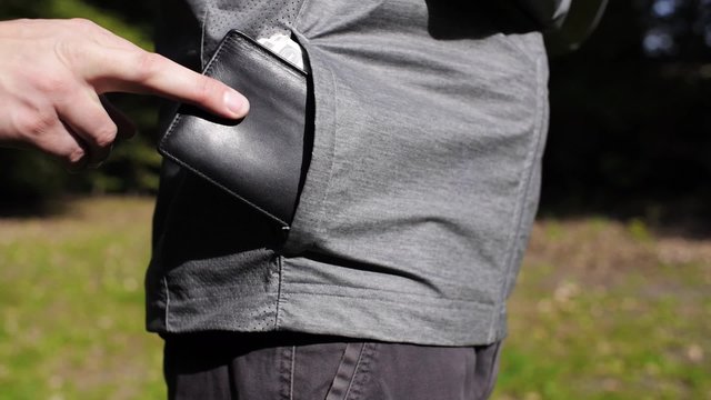 Failed wallet theft.