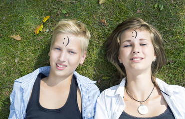 Obraz premium Concept of positive thoughts and emotions. On the forehead shows