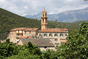 Fototapeta na wymiar Corse, le village d'Omessa en Haute-Corse