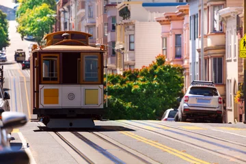 Fotobehang San Francisco Uitzicht op Hyde Street en de tram van San Francisco