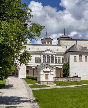Monast&egrave;re roumain