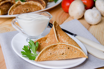 Qatayef with mushrooms and cheese