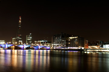 Fototapeta na wymiar London by night