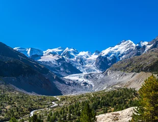Crédence de cuisine en verre imprimé Glaciers Bernina massive and Morteratsch glacier