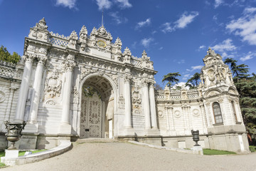 Obraz premium Gate Of The Sultan, Dolmabahce Palace, Istanbul, Turkey