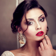 Beauty portrait of elegant young woman.