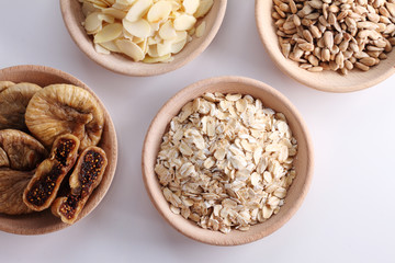 granola cereal ingredients.