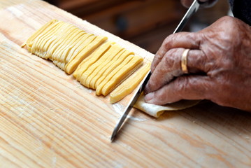 Homemade pasta cutting