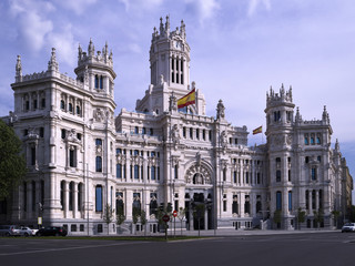 Fototapeta na wymiar View of the building where the town hall city of Madrid (Spain) is located