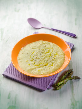 asparagus cream with olive oil,  selective focus