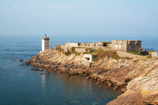 Presqu'&icirc;le et phare de Kermorvan, le Conquet, Finist&egrave;re, Bretagne, France 