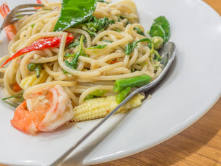 Spaghetti sauce drunken shrimp,shrimp focus