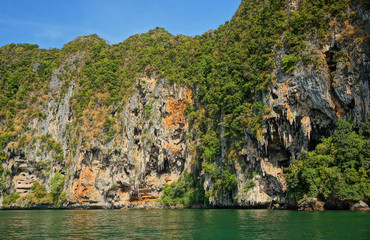 Fototapeta premium Paradise cliff near Pranang beach in Krabi.