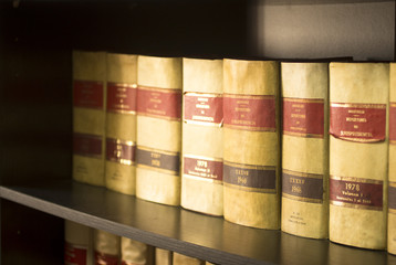 Old legal books Spanish law reports library Spain
