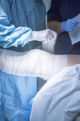 Traumatology orthopedic surgery knee bandaging