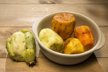 In autumn on Italian tables there are many tasty fruits.