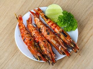 Grilled king prawns