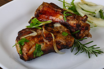Grilled pork ribs