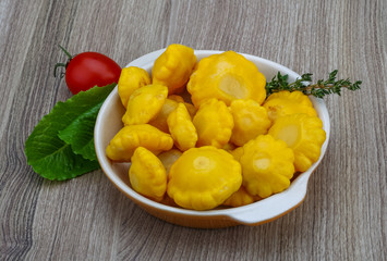 Pickled patissons