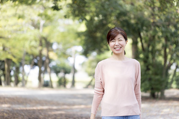元気なミドルの女性